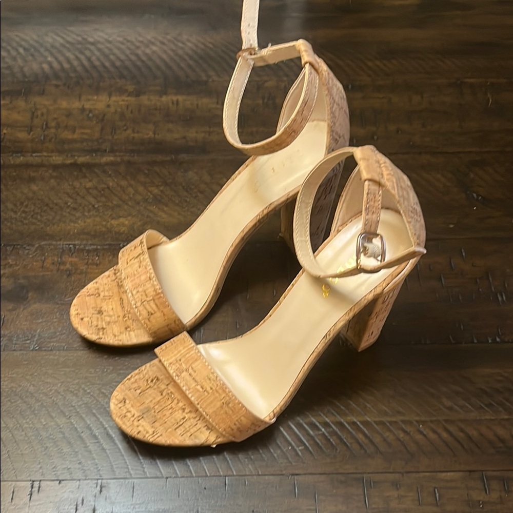 Elegant Tan High Heel Sandals Size 8